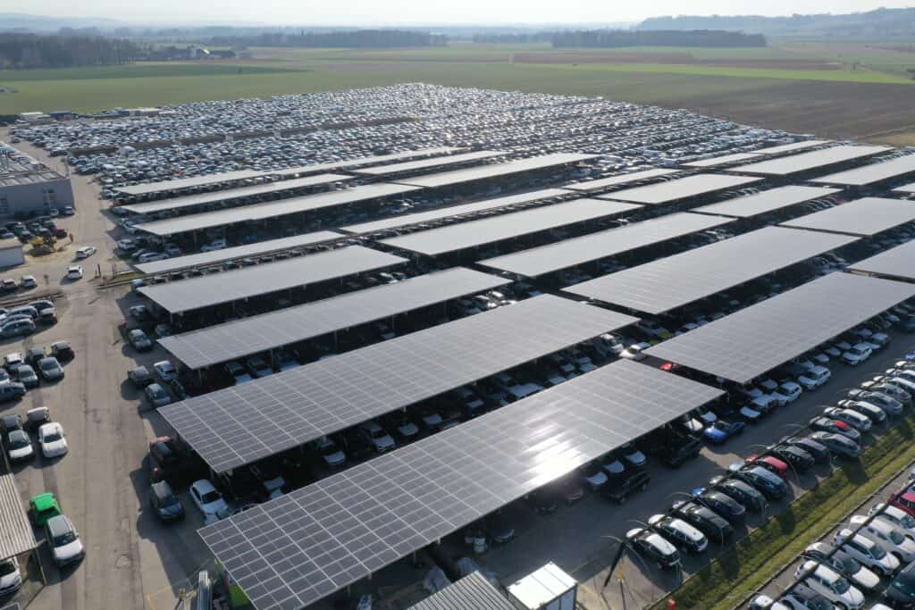 Österreichs größte Photovoltaik Carport Anlage